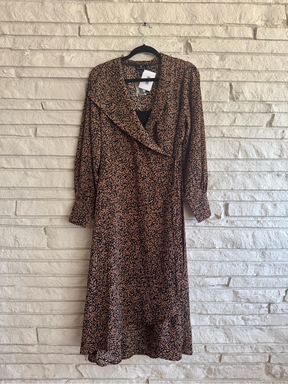 NWT MARBLE Black and Brown Printed Long Sleeve High-Low Midi Dress